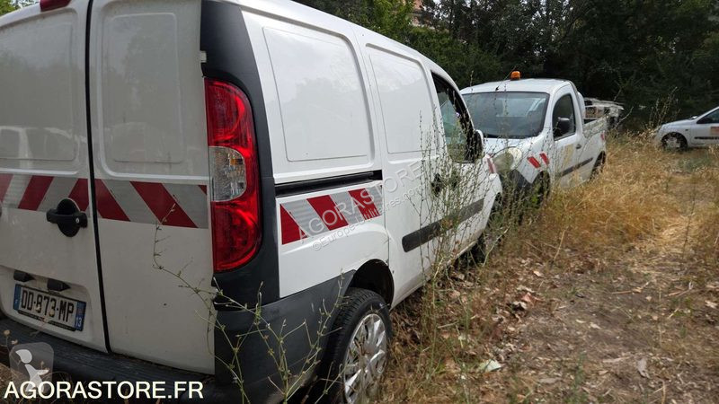 Лекотоварен автомобил Fiat DOBLO