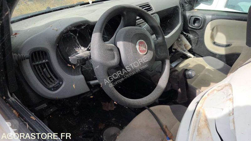 Лекотоварен автомобил Fiat PANDA