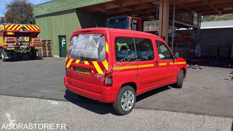 Лекотоварен автомобил Citroën BERLINGO