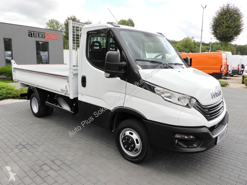 Лекотоварен автомобил Iveco 35C14 DAILY