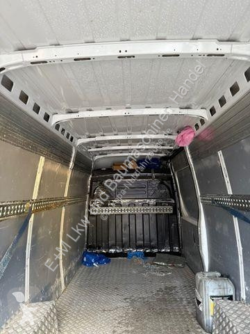 Furgoneta Iveco Kasten HKa 35 S ... V Radstand...