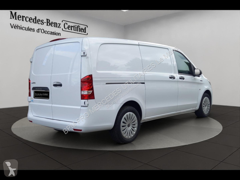 Лекотоварен автомобил Mercedes Vito Fg 112...