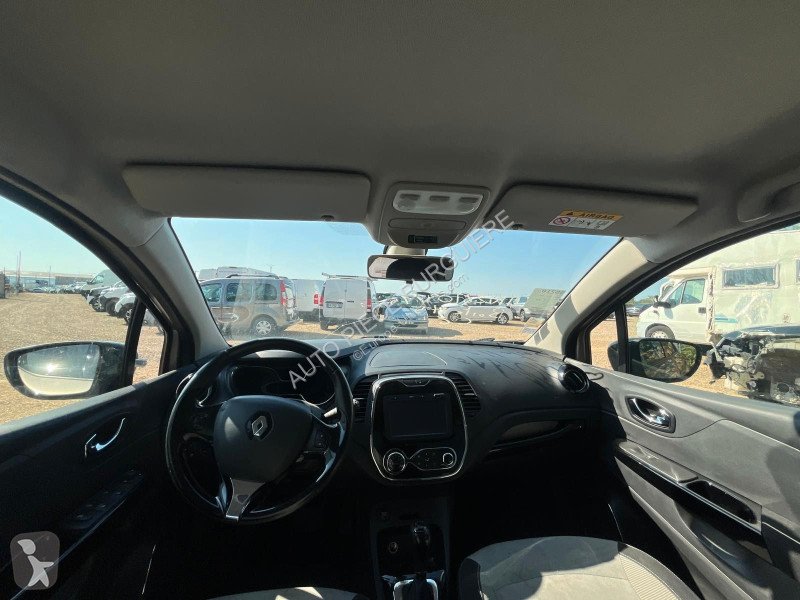 Лекотоварен автомобил Renault 1.2 TCe Energy...
