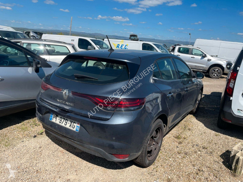 Лекотоварен автомобил Renault Mégane IV 1.5...