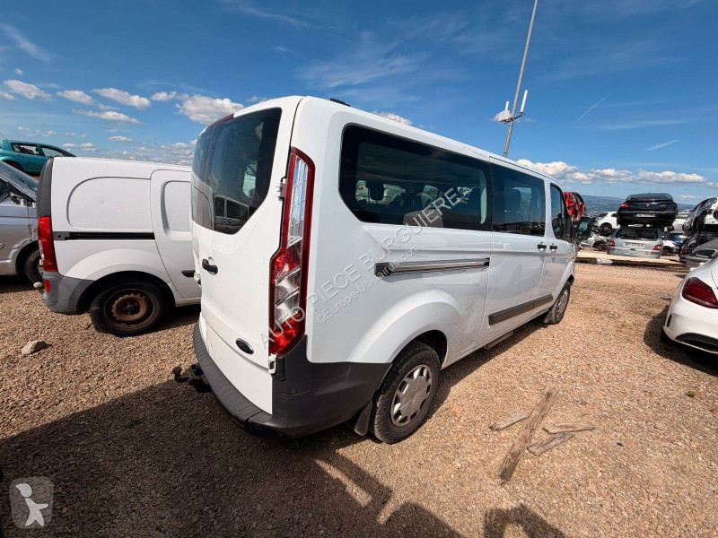 Лекотоварен автомобил Ford 2.0 EcoBlue TDCi 130...