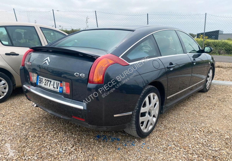 Лекотоварен автомобил Citroën V6 2.7 HDI 204...