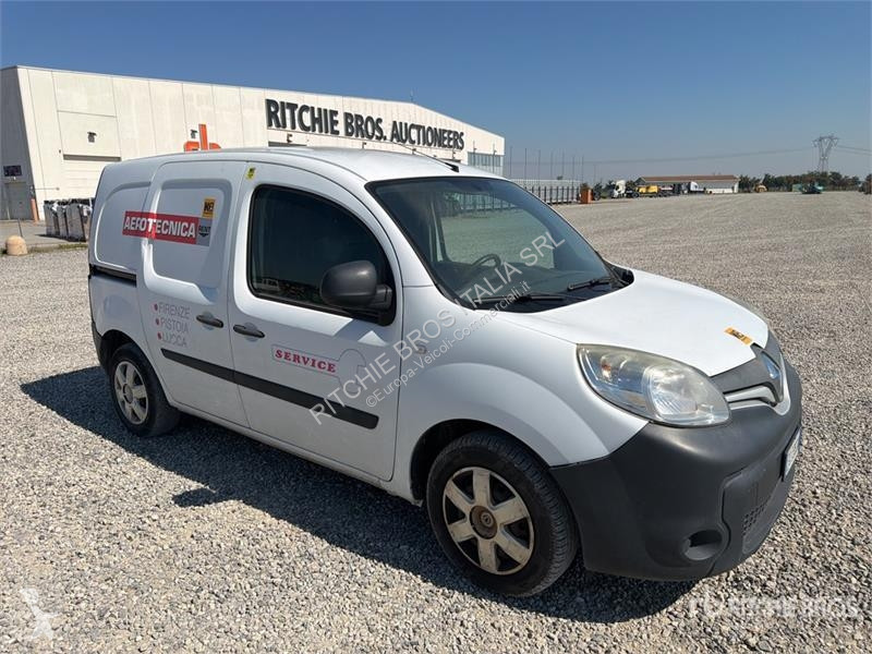 Furgoneta Renault Cargo Van