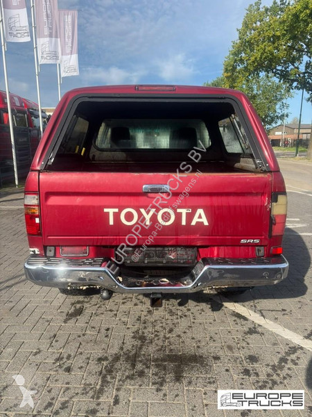 Furgoneta Toyota Manual - 2.5Ltr - 4x4 Hilux