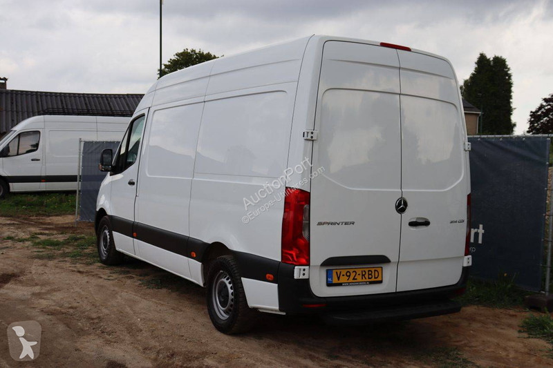 Mercedes 314 CDI van