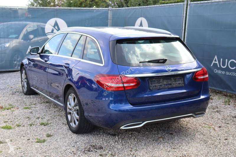 Bedrijfswagen Mercedes 180 D C-lasse