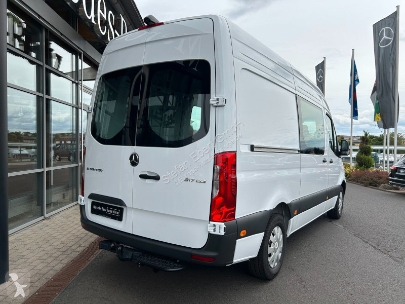 Furgoneta Mercedes 317 CDI DoKa/Mixto Stdheiz...