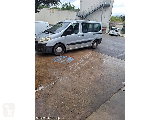 Véhicule utilitaire