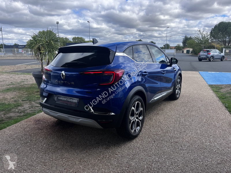 Furgoneta Renault CAPTUR II 1.6 E-TECH FULL...