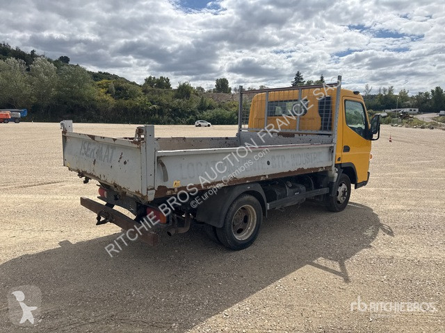 Užitkové vozidlo Fuso 3C13