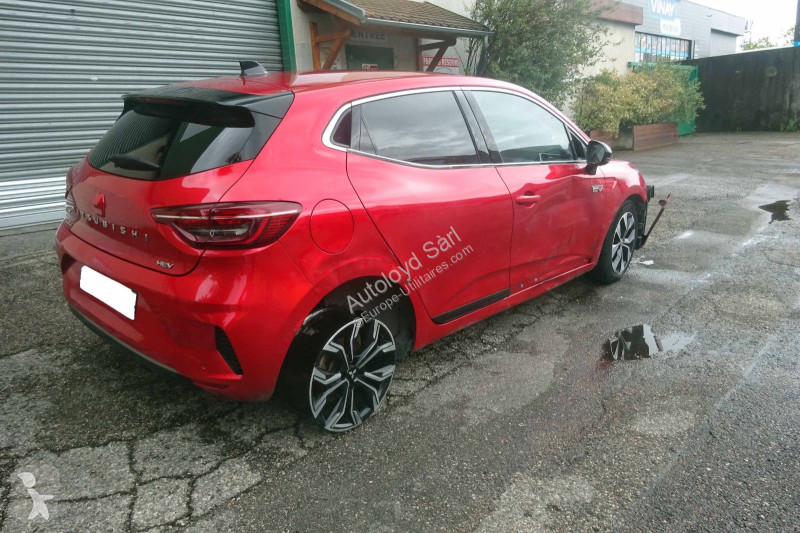 Коммерческий автомобиль Mitsubishi COLT 1,6...