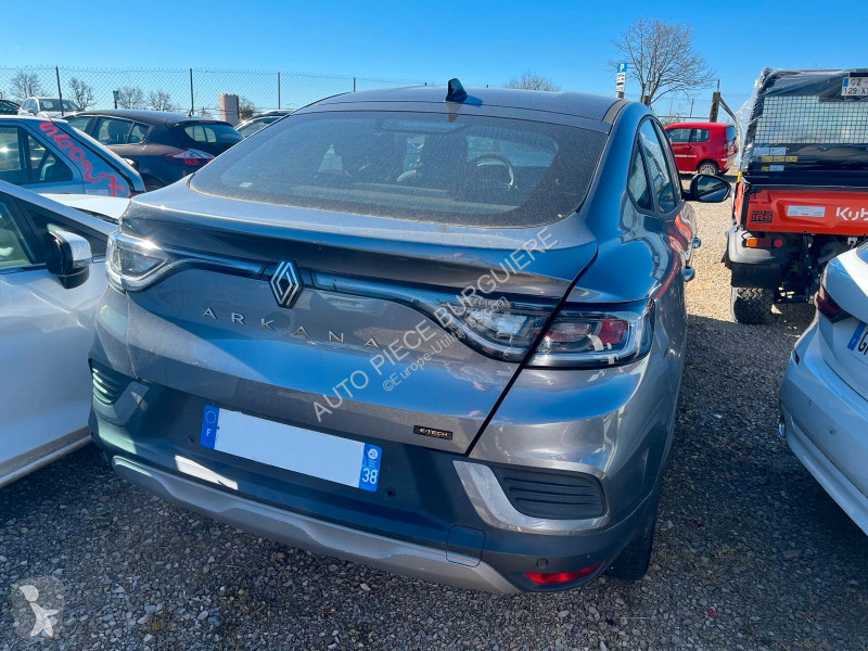 Коммерческий автомобиль Renault 1.6 E-Tech 145...