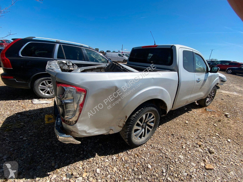 Коммерческий автомобиль Nissan NP 300 2.3 DCi...
