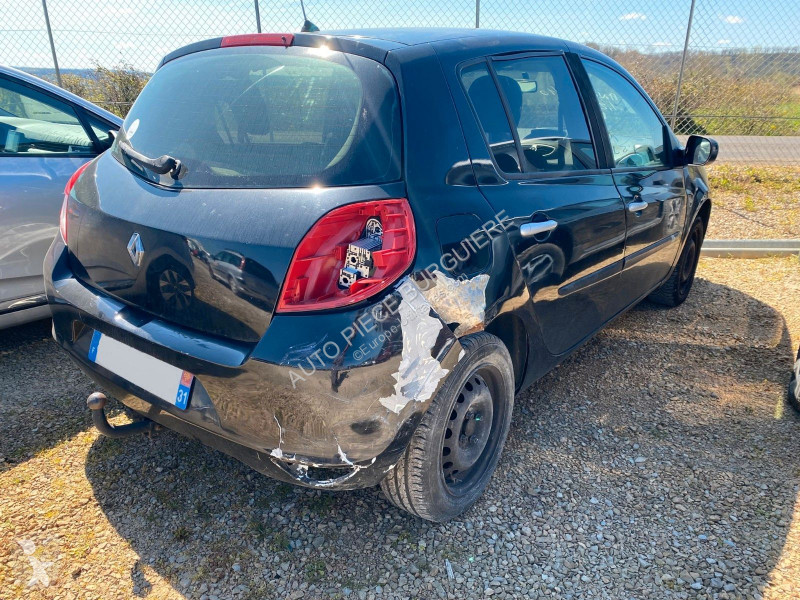 Коммерческий автомобиль Renault 1.2i TCe 100 /...