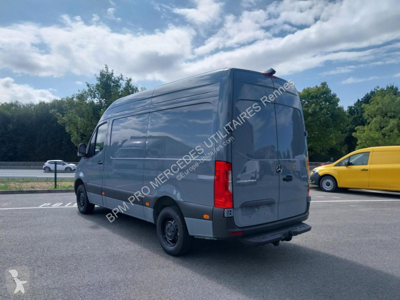 Коммерческий автомобиль Mercedes Fg 315 CDI 37...
