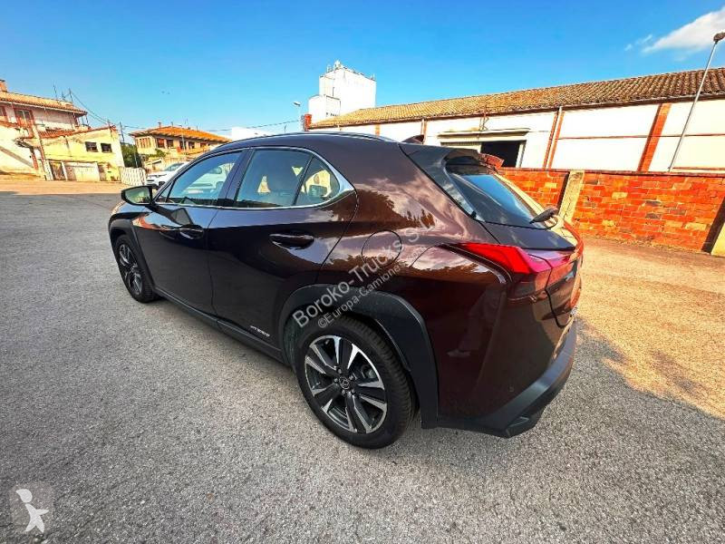 Furgoneta Lexus
