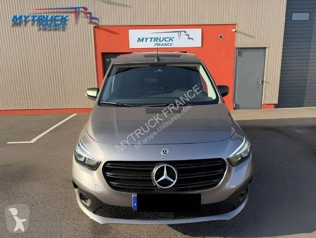 Mercedes 112 CDI van