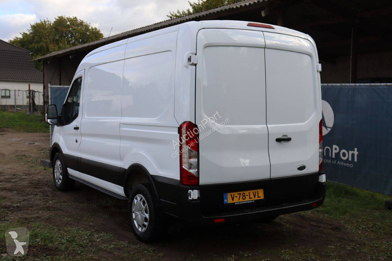 Furgoneta Ford