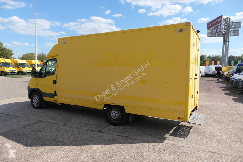Furgoneta Iveco Daily 35 S11 C30C AUTOMATIK...