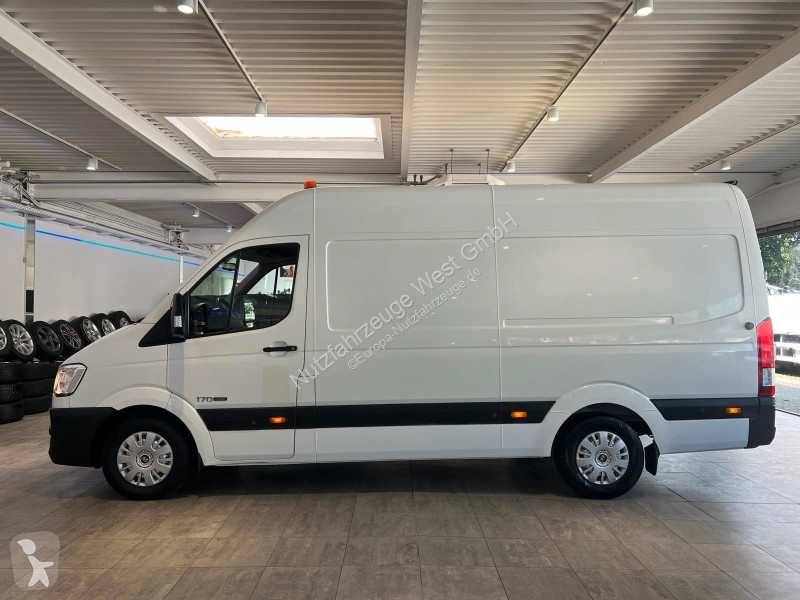 Furgoneta Hyundai H350...