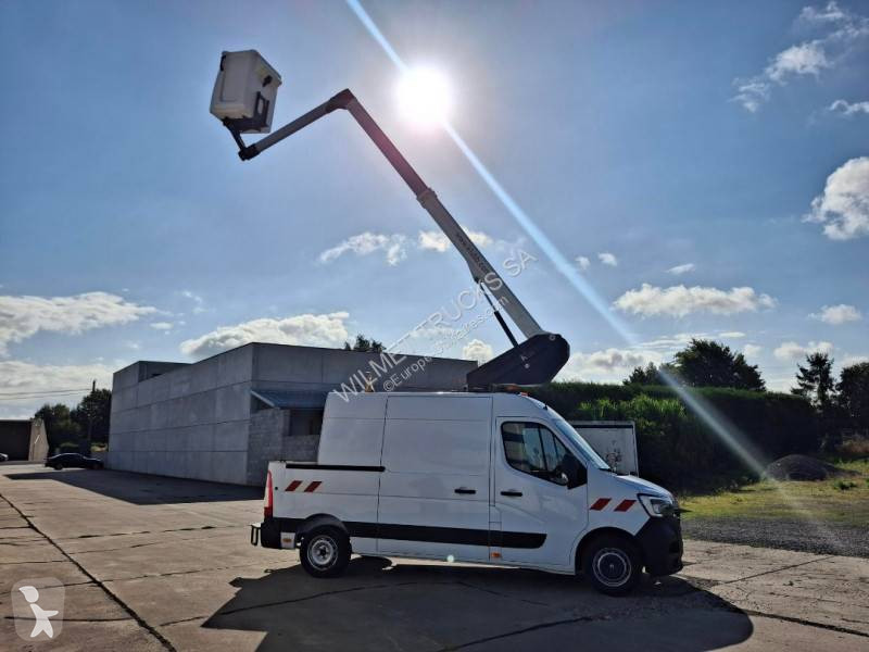 Furgoneta Renault 2.3 DCI 145