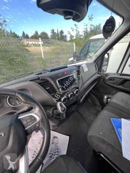 Furgoneta Iveco 35S14 GAZ Boite Auto Carplay...