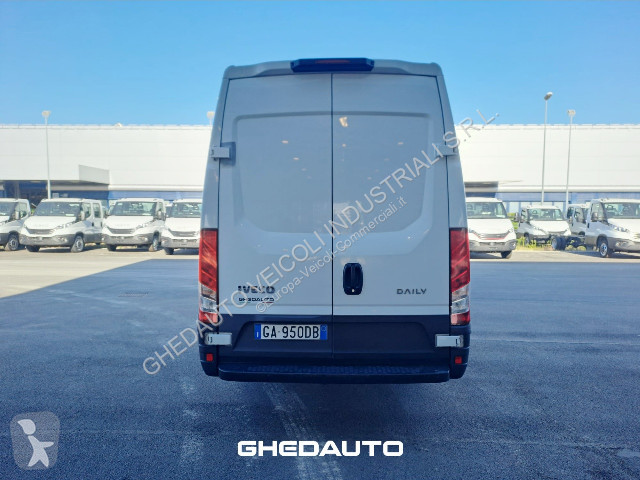 Haszongépjármű Iveco 35S16