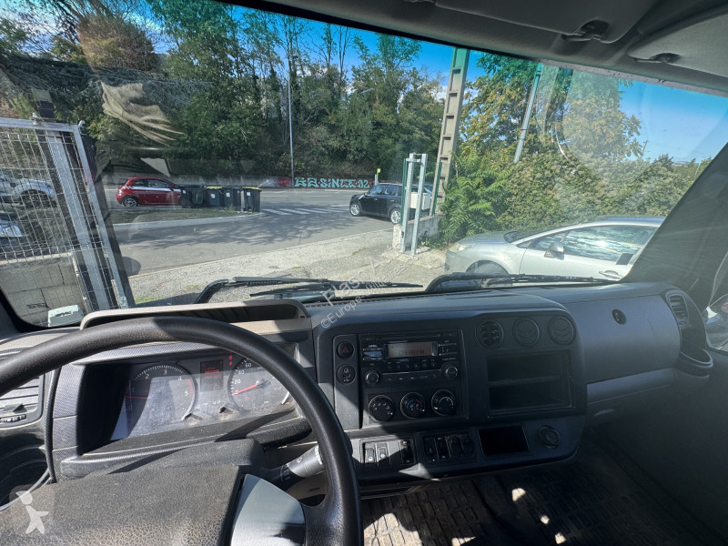 Furgoneta Nissan NT500  35.15 3.0 150CV CHASSIS...