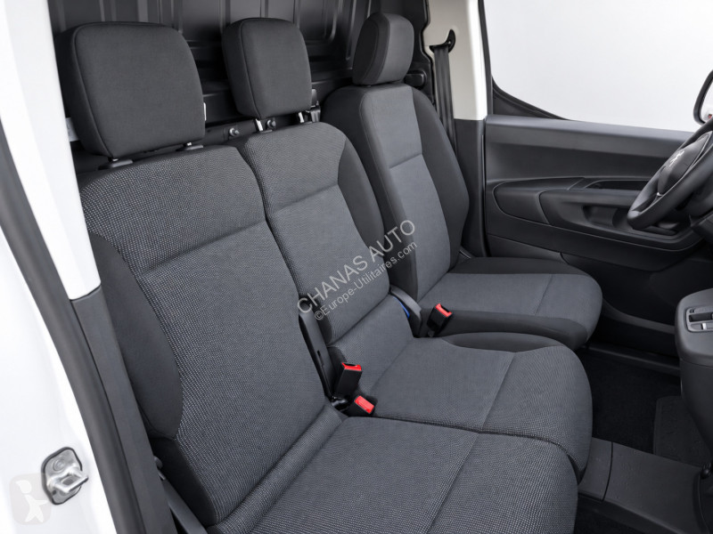 Furgoneta Peugeot M 800 KG 136CH BATTERIE 50 KWH