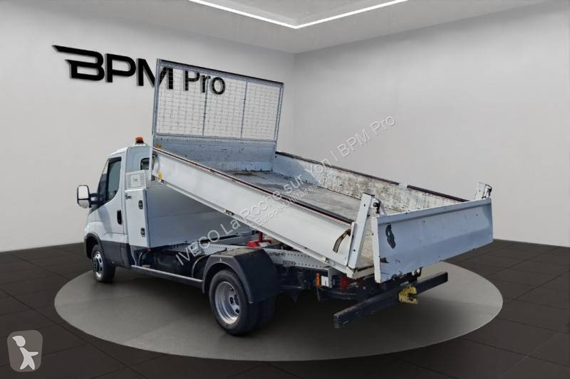 Furgoneta Iveco 35C14