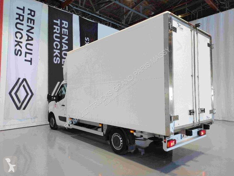 Furgoneta Renault E-TECH 52KW