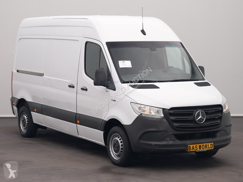 Haszongépjármű Mercedes 312