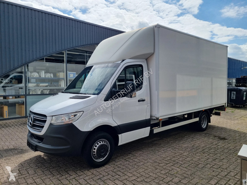 Haszongépjármű Mercedes 516 CDI