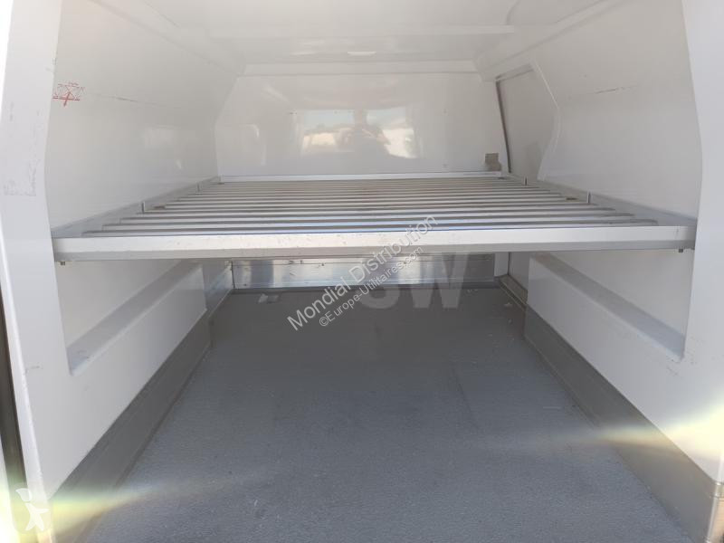 Haszongépjármű Renault DCI 75