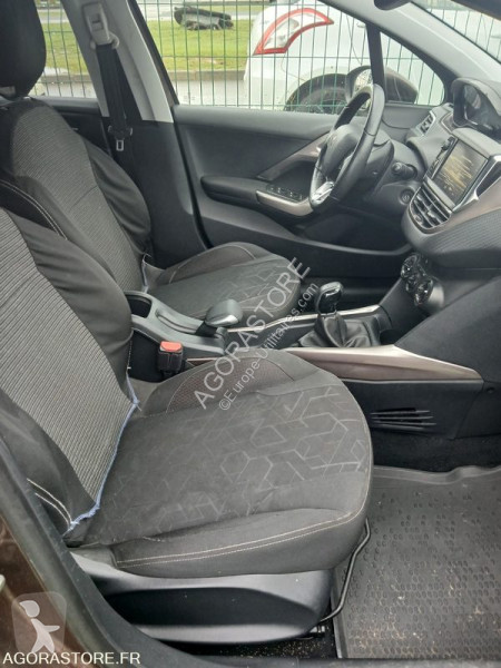 Veículo utilitário Peugeot