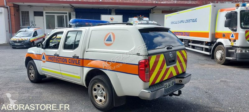 Haszongépjármű Nissan NAVARA