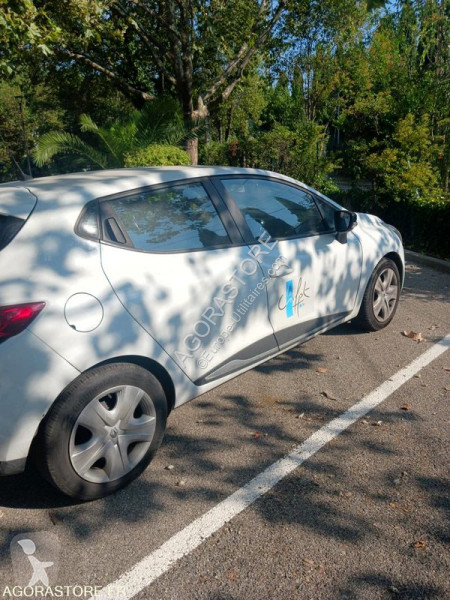 Veículo utilitário Renault CLIO