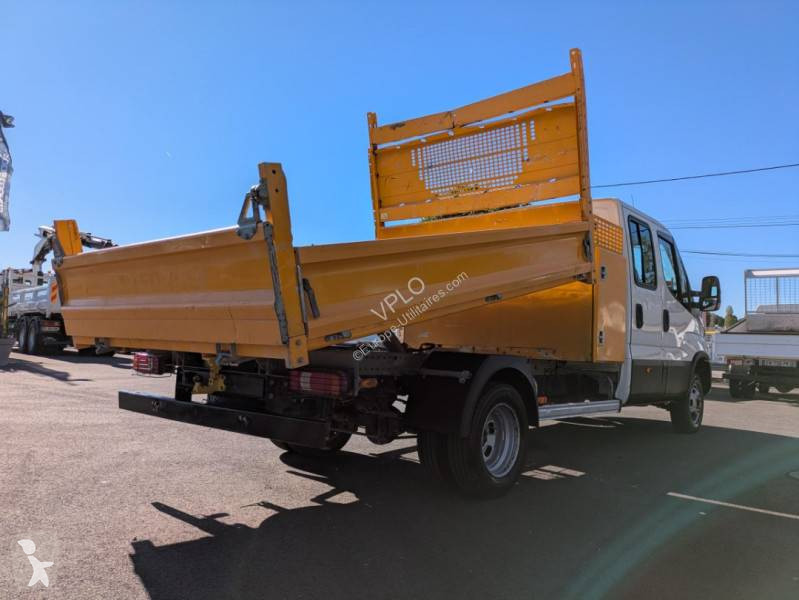 Iveco 35C16 D van