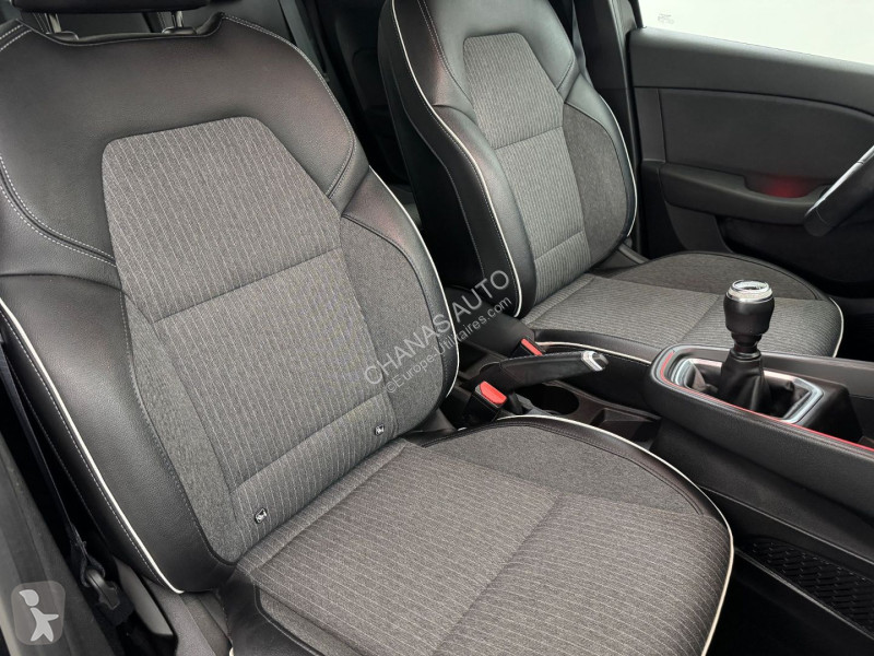 Veículo utilitário Renault 1.0 TCe 100 Intens