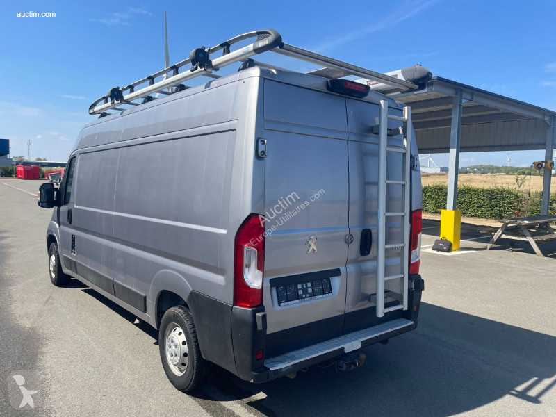 Furgoneta Peugeot boxer