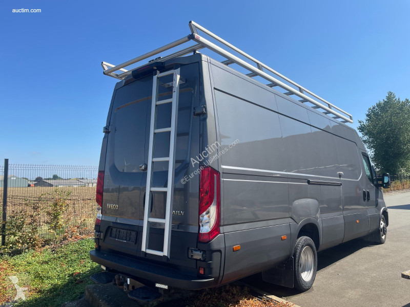 Furgoneta Iveco daily