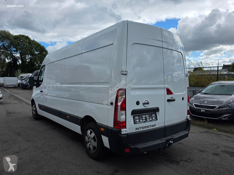 Furgoneta Nissan interstar