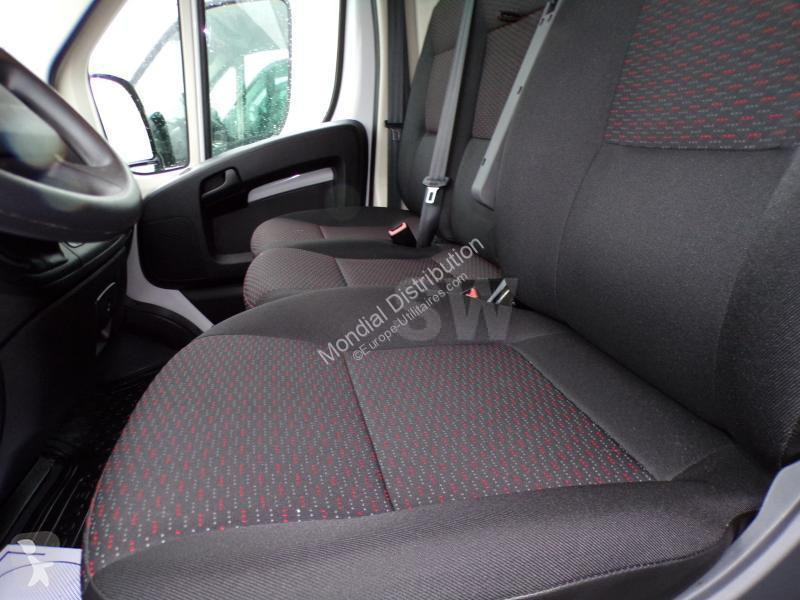 Veículo utilitário Peugeot L2H2 BLUEHDI 130...