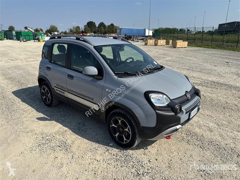 Veículo utilitário Fiat 4X4 Cross Automobile