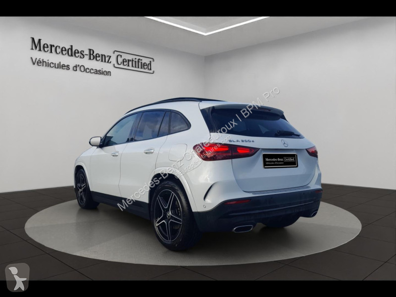 Veículo utilitário Mercedes GLA 200 d 150ch AMG...