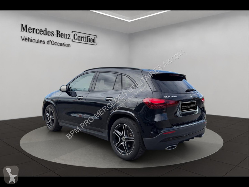 Veículo utilitário Mercedes GLA 200 d 150ch AMG...